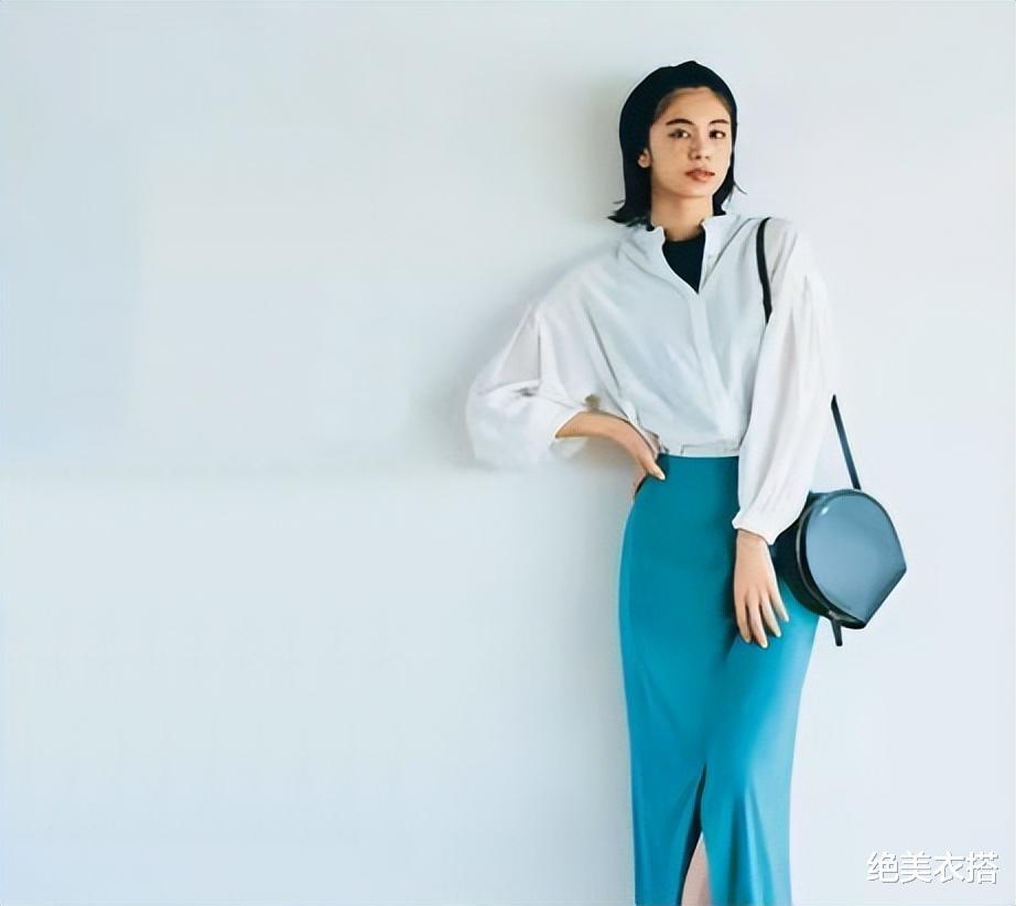 又“偷师”成功！4件衣服、27套穿搭，我凭什么能穿遍整个夏天？ 图17