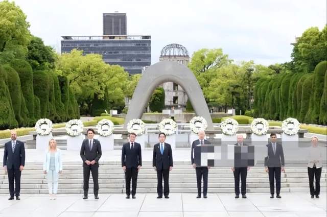 日本广岛G7首日大合影来啦！坐大圆桌吃午饭，意大利女总理美出圈